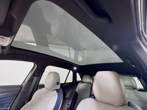 Pure Gray 2024 Volkswagen ID.4 S