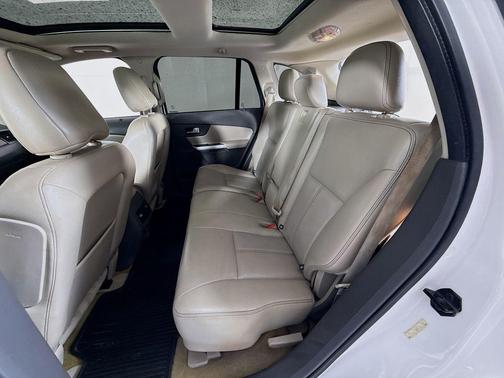 White Platinum Tri-Coat Metallic 2011 Ford Edge Limited