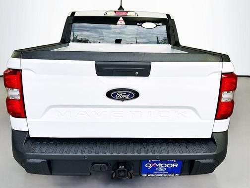 Oxford White 2026 Ford Maverick XL