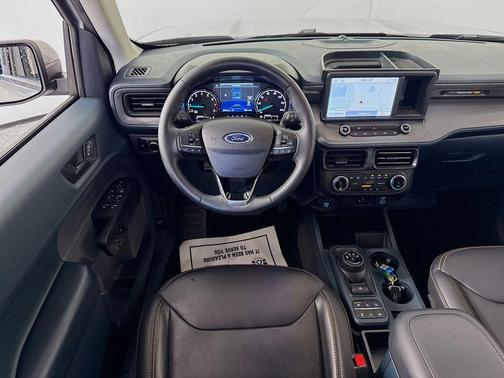 Avalanche 2023 Ford Maverick Lariat Advanced