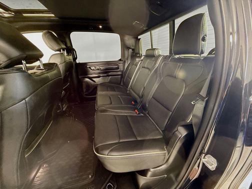 Diamond Black 2022 RAM 1500 Limited