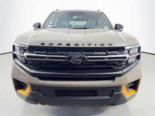 Gray 2026 Ford Expedition Tremor
