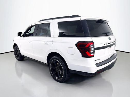 Star White 2023 Ford Expedition Limited
