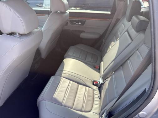 Lunar Silver Metallic 2017 Honda CR-V EX-L