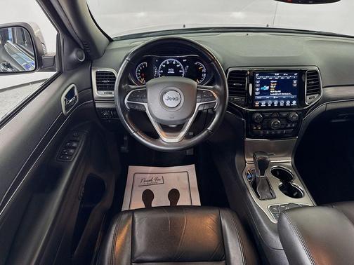 Diamond Black 2022 Jeep Grand Cherokee WK Limited