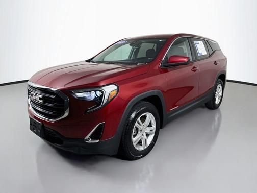 Red Quartz Tintcoat 2020 GMC Terrain SLE