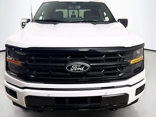 Oxford White 2026 Ford F-150 XLT