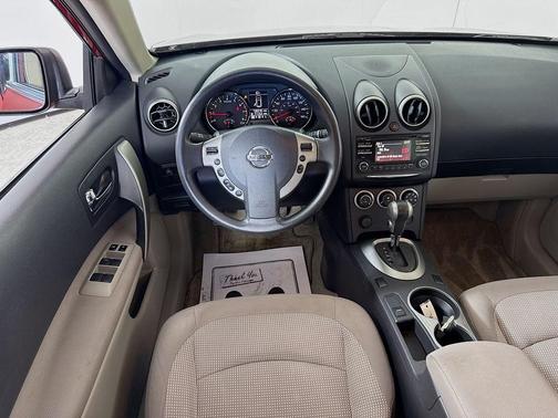 Cayenne Red Pearl 2013 Nissan Rogue SV