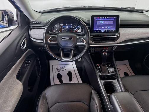 Laser Blue 2022 Jeep Compass Latitude Lux