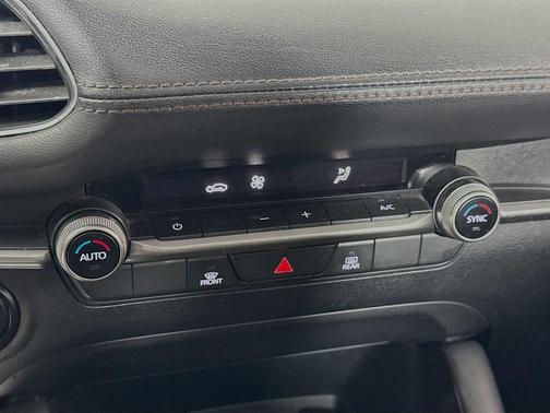 2023 Mazda Mazda3 FWD w/Select Package