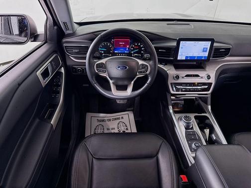 Agate Black Metallic 2023 Ford Explorer XLT