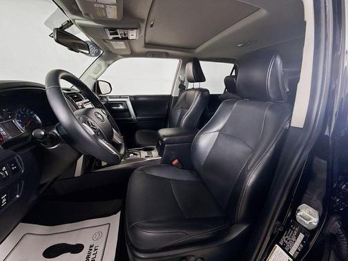 Midnight Black Metallic 2018 Toyota 4Runner Limited