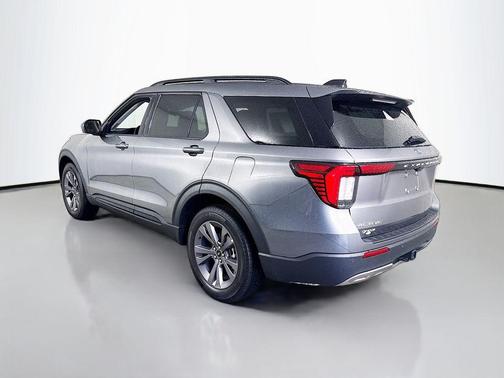 Carbonized Gray Metallic 2026 Ford Explorer Active