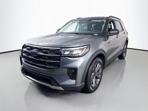 Carbonized Gray Metallic 2026 Ford Explorer Active