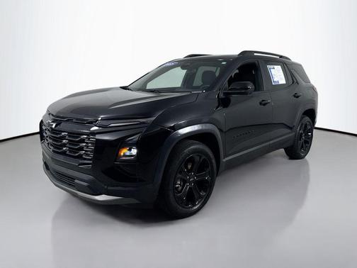 Mosaic Black Metallic 2025 Chevrolet Equinox LT