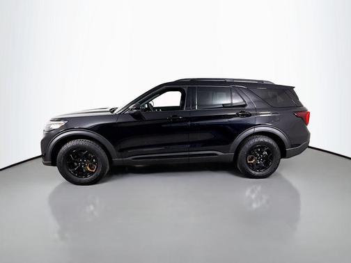 Agate Black Metallic 2026 Ford Explorer Tremor