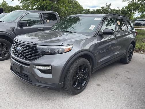 2022 Ford Explorer ST-LINE