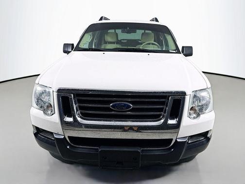 White Suede Clearcoat Metallic 2008 Ford Explorer Sport Trac XLT