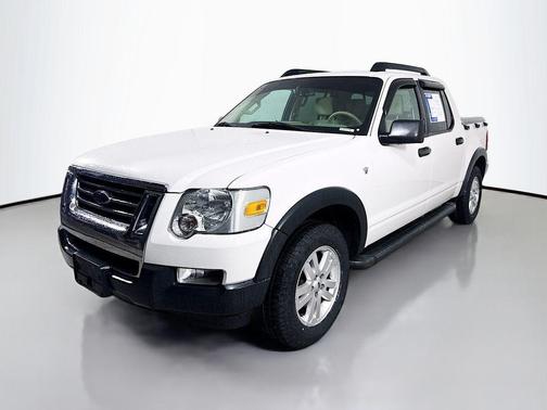 White Suede Clearcoat Metallic 2008 Ford Explorer Sport Trac XLT