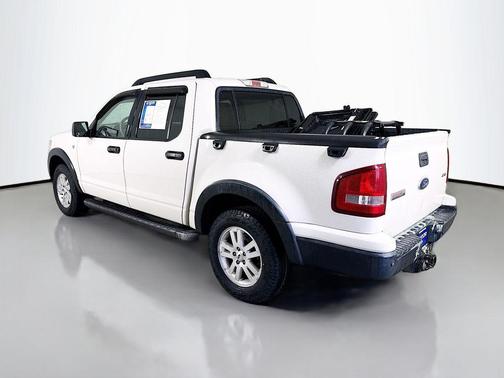 White Suede Clearcoat Metallic 2008 Ford Explorer Sport Trac XLT