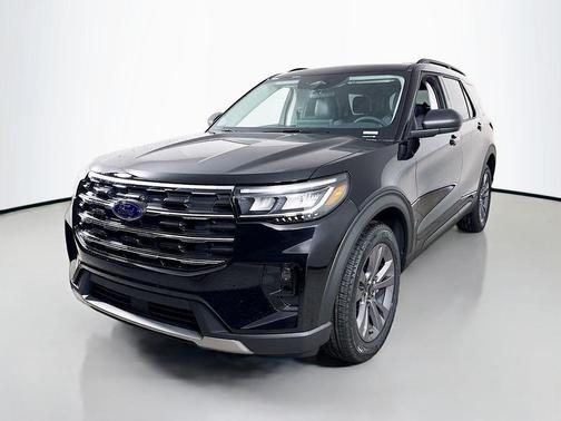 Agate Black Metallic 2026 Ford Explorer Active