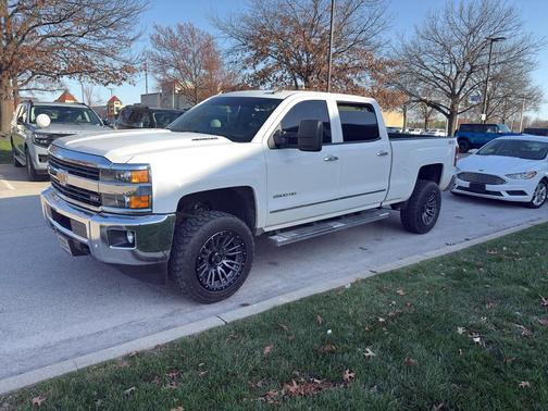 Summit White 2015 Chevrolet Silverado 2500 LTZ