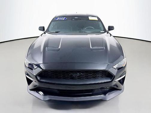 2022 Ford Mustang ECOBOOST