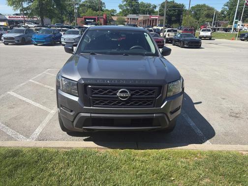 Gun Metallic 2022 Nissan Frontier S