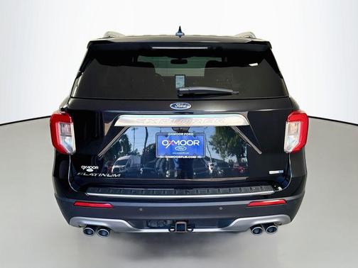 Agate Black Metallic 2020 Ford Explorer Platinum