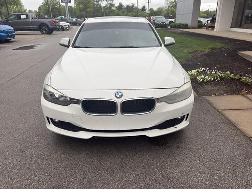 Alpine White 2015 BMW 320 i xDrive