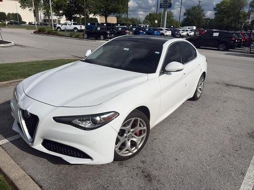 Alfa White 2018 Alfa Romeo Giulia Ti
