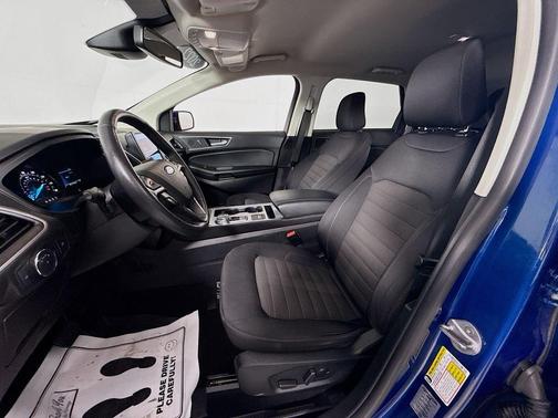 Atlas Blue Metallic 2022 Ford Edge SEL