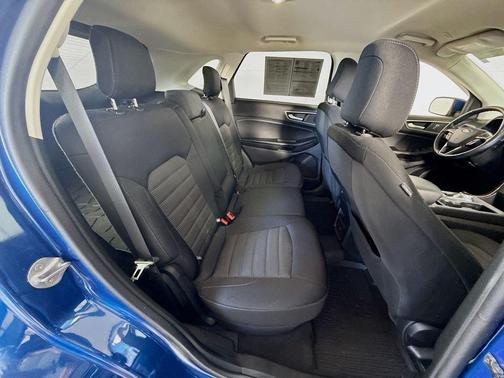 Atlas Blue Metallic 2022 Ford Edge SEL
