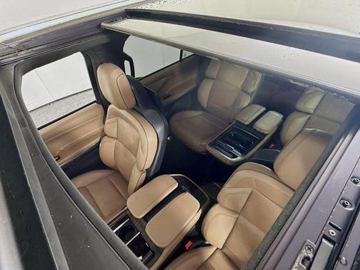 Metallic 2025 Lincoln Navigator Black Label