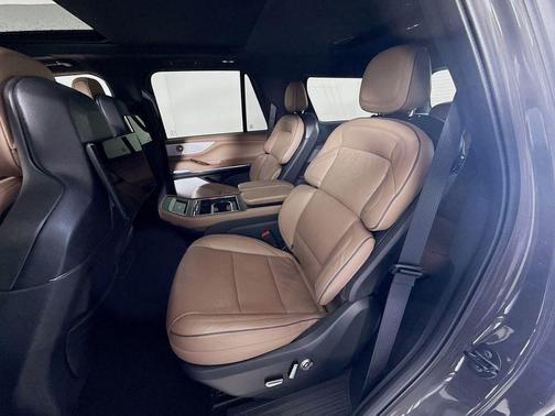 Metallic 2025 Lincoln Navigator Black Label