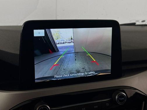 Atlas Blue Metallic 2022 Ford Escape SE