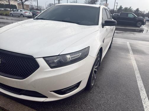 2015 Ford Taurus SHO