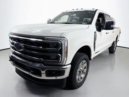 Star White 2026 Ford F-350 King Ranch