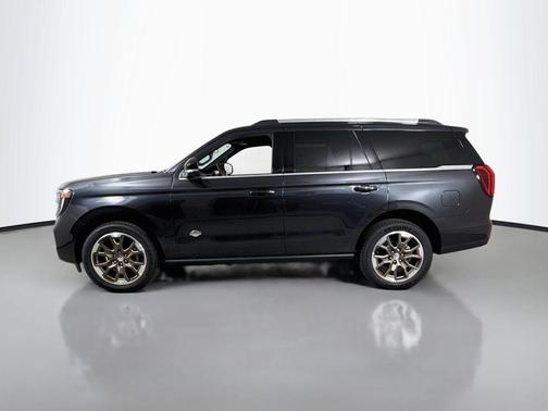 Dark Matter Gray Metallic 2027 Ford Expedition King Ranch