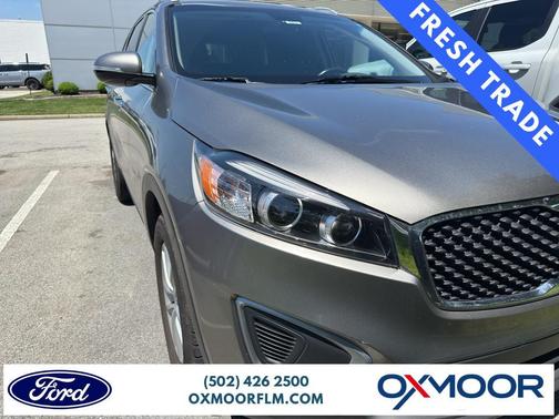Titanium Silver 2016 Kia Sorento LX