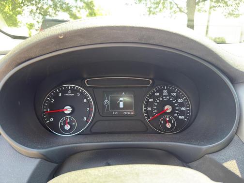 Titanium Silver 2016 Kia Sorento LX