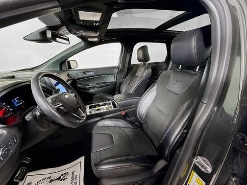 2022 Ford Edge ST