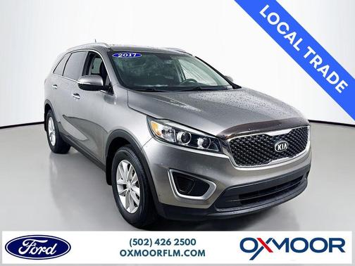 Titanium Silver 2017 Kia Sorento LX