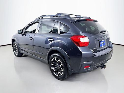 Dark Gray Metallic 2017 Subaru Crosstrek 2.0i Limited