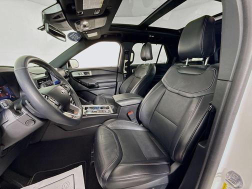 2024 Ford Explorer ST