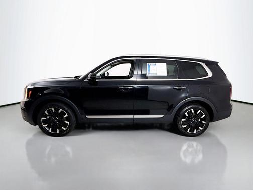 Ebony Black 2024 Kia Telluride SX