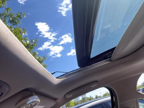 Ebony Black 2024 Kia Telluride SX