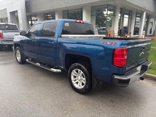 Deep Ocean Blue Metallic 2018 Chevrolet Silverado 1500 LT