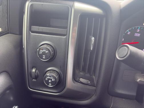 Deep Ocean Blue Metallic 2018 Chevrolet Silverado 1500 LT