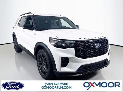 Star White 2026 Ford Explorer ST-Line